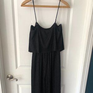 NWT Momni Black Spaghetti Strap Jumpsuit